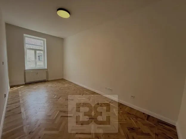 Pronájem bytu 1+1, Praha - Smíchov, Plzeňská, 44 m2