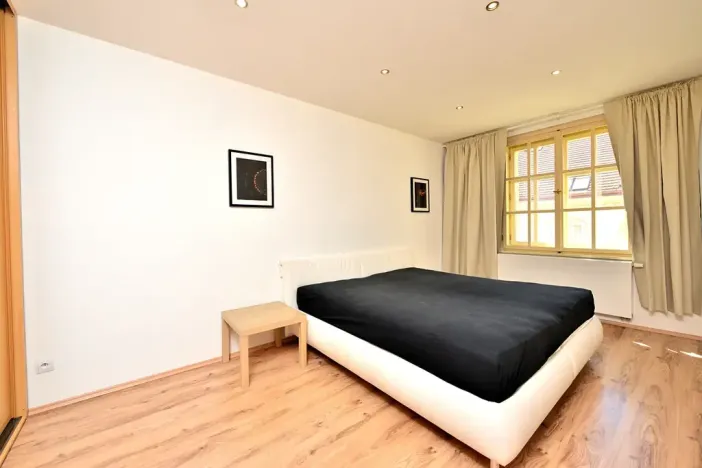Pronájem bytu 3+kk, Praha - Bubeneč, dr. Zikmunda Wintra, 74 m2