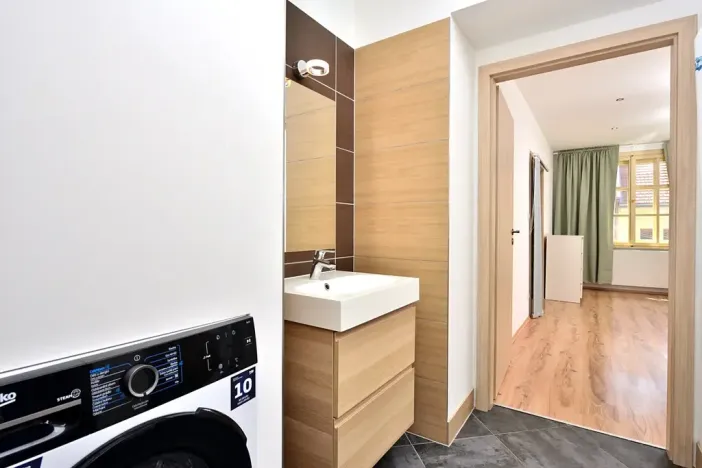 Pronájem bytu 3+kk, Praha - Bubeneč, dr. Zikmunda Wintra, 74 m2