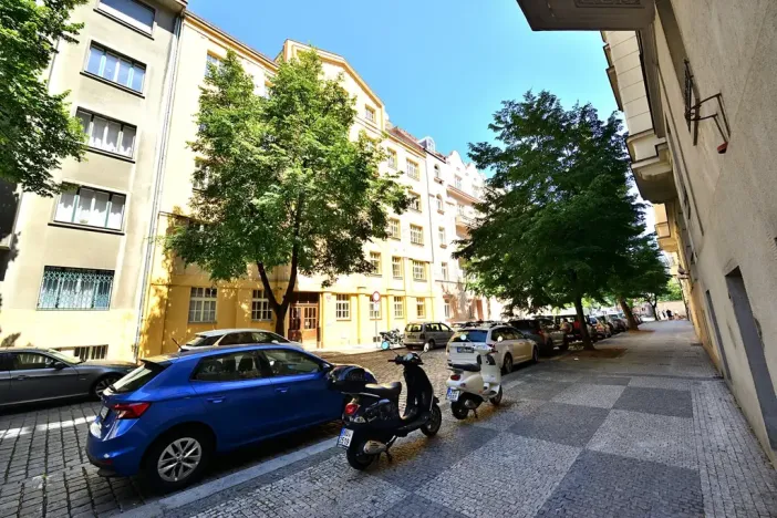 Pronájem bytu 3+kk, Praha - Bubeneč, dr. Zikmunda Wintra, 74 m2