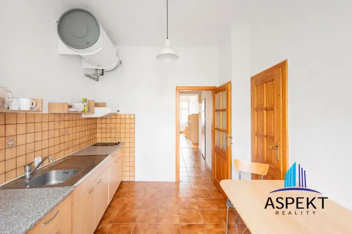 Pronájem bytu 2+1, Praha - Vinohrady, Londýnská, 54 m2