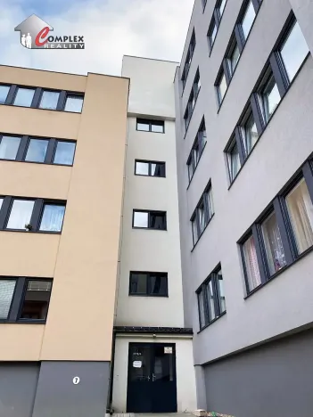 Pronájem bytu 2+kk, Jablonec nad Nisou, Generála Mrázka, 43 m2