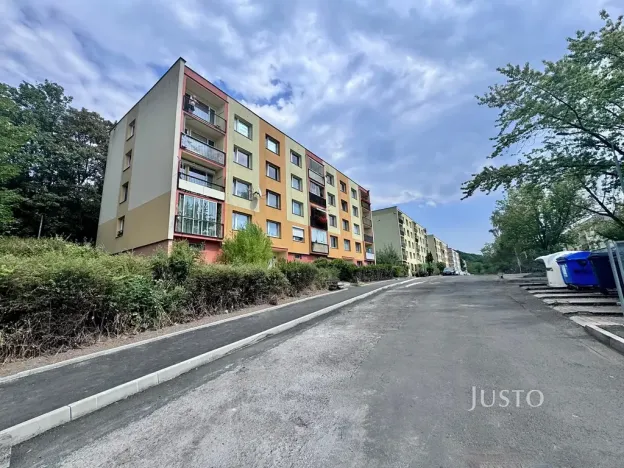 Pronájem bytu 2+kk, Ústí nad Labem, Šumavská, 37 m2