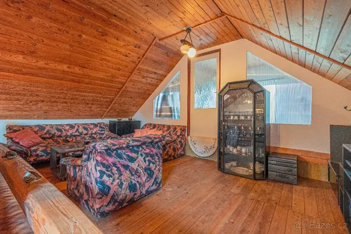 Prodej rodinného domu, Suchdol, 210 m2