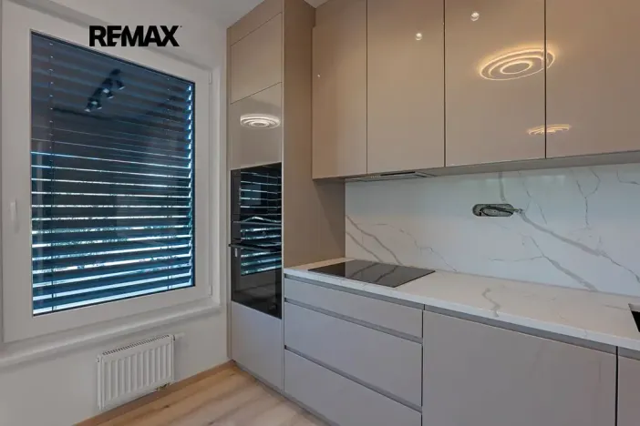 Pronájem bytu 3+kk, Praha - Kamýk, Hodkovická, 80 m2