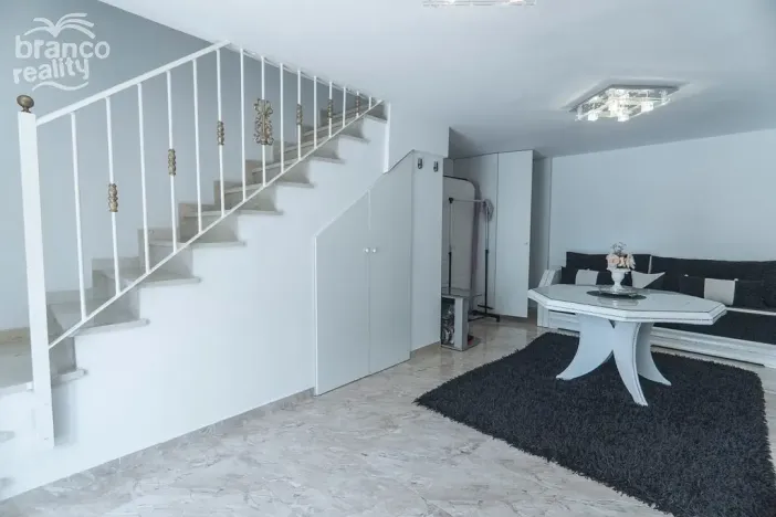 Prodej rodinného domu, Algorfa - La Finca Golf, Alicante, Španělsko, 94 m2