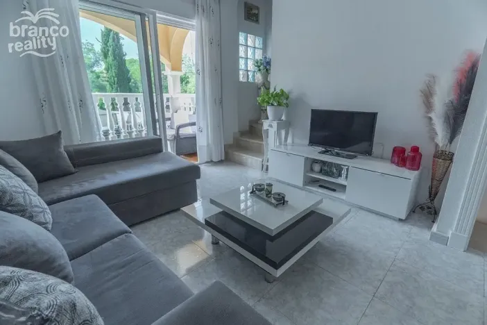 Prodej rodinného domu, Algorfa - La Finca Golf, Alicante, Španělsko, 94 m2