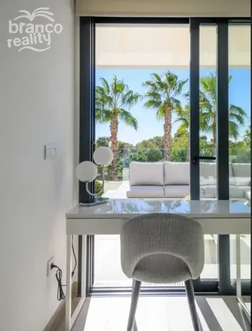 Prodej bytu 4+kk, Las Colinas, Alicante, Španělsko, 114 m2