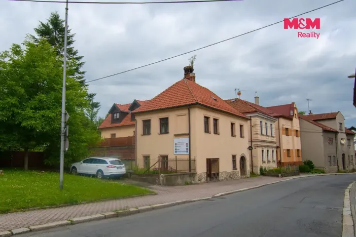 Prodej komerční nemovitosti, Příbor, Místecká, 308 m2