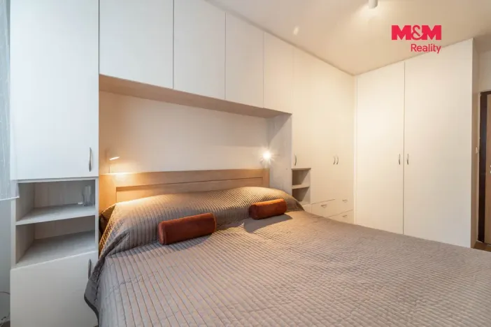 Prodej bytu 3+kk, Praha - Černý Most, Bouřilova, 72 m2