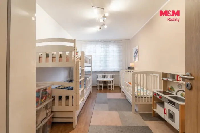 Prodej bytu 3+kk, Praha - Černý Most, Bouřilova, 72 m2