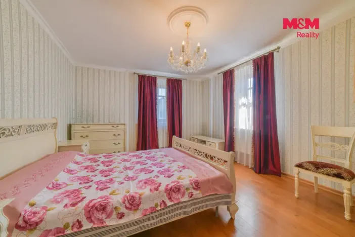 Prodej rodinného domu, Velká Hleďsebe, Pohraniční stráže, 220 m2
