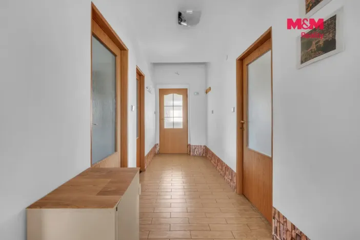 Prodej rodinného domu, Skuteč - Zbožnov, 215 m2