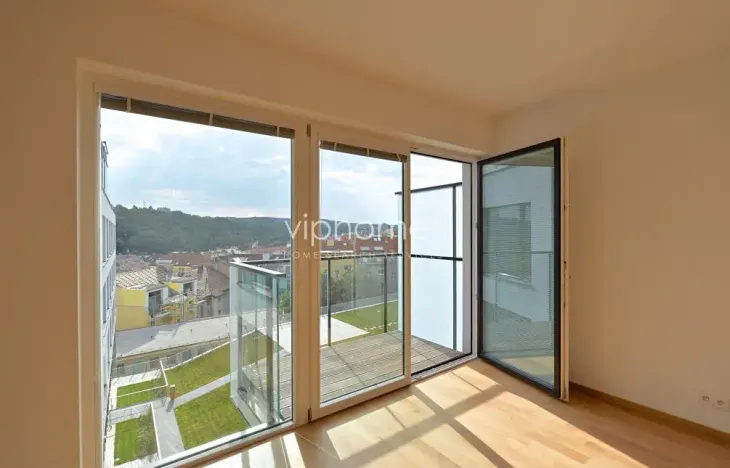 Pronájem bytu 2+kk, Praha - Smíchov, Holečkova, 94 m2