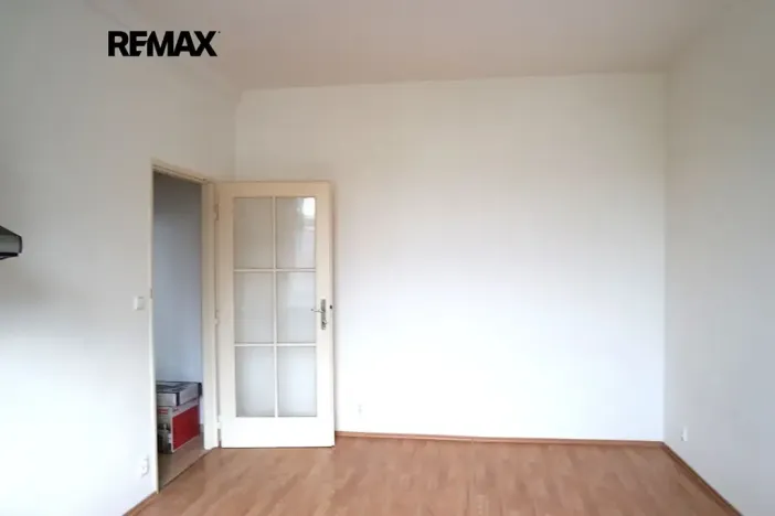Pronájem bytu 1+kk, Praha - Libeň, Pivovarnická, 26 m2