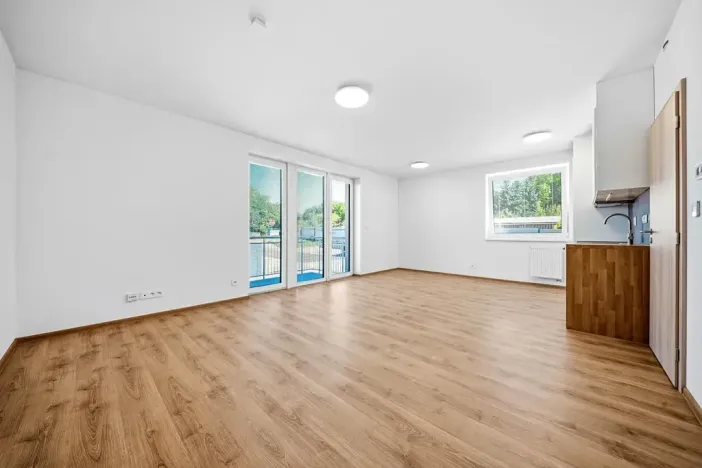 Pronájem bytu 1+kk, Holice, 46 m2