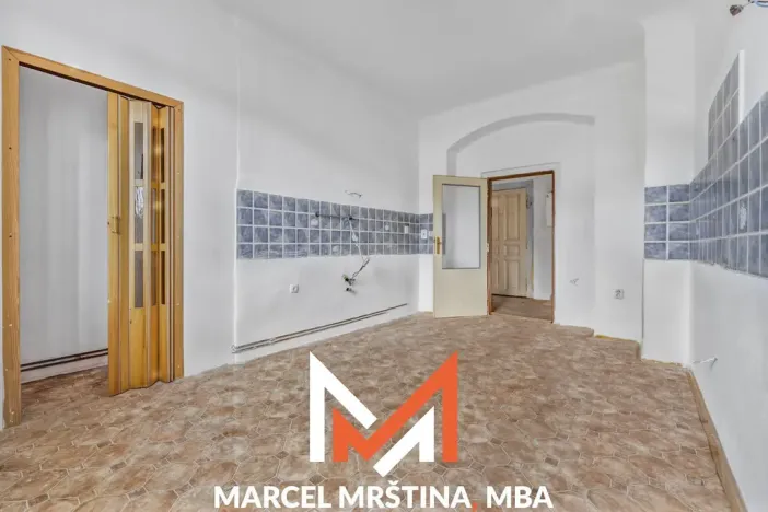 Prodej bytu 4+1, Meziměstí, Školní, 112 m2