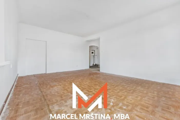 Prodej bytu 4+1, Meziměstí, Školní, 112 m2