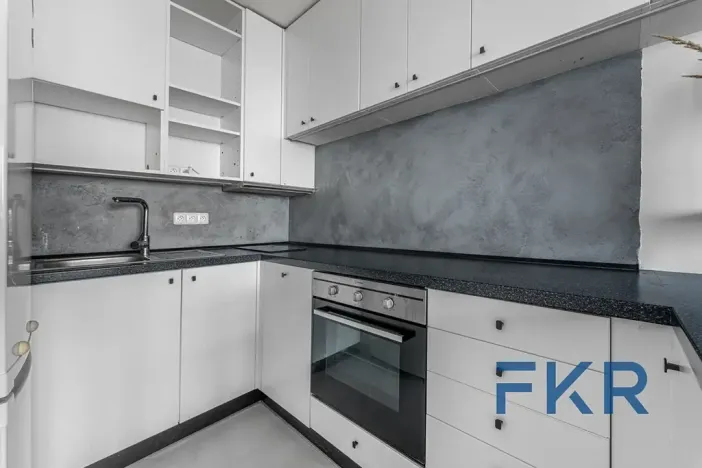 Pronájem bytu 1+kk, Praha - Háje, Hlavatého, 27 m2