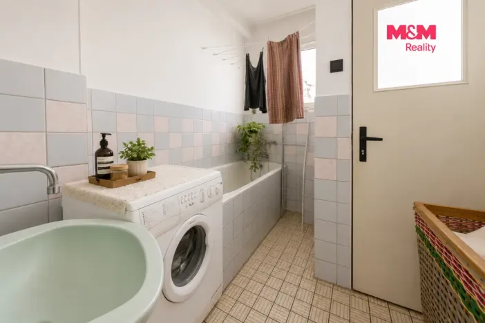 Prodej rodinného domu, Nové Dvory, Nová, 169 m2