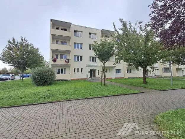 Pronájem bytu 1+1, Zlín, Husova, 32 m2