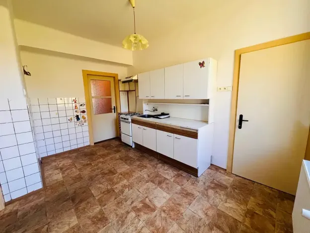 Prodej bytu 3+1, Žďár nad Sázavou, Jiřího z Poděbrad, 86 m2