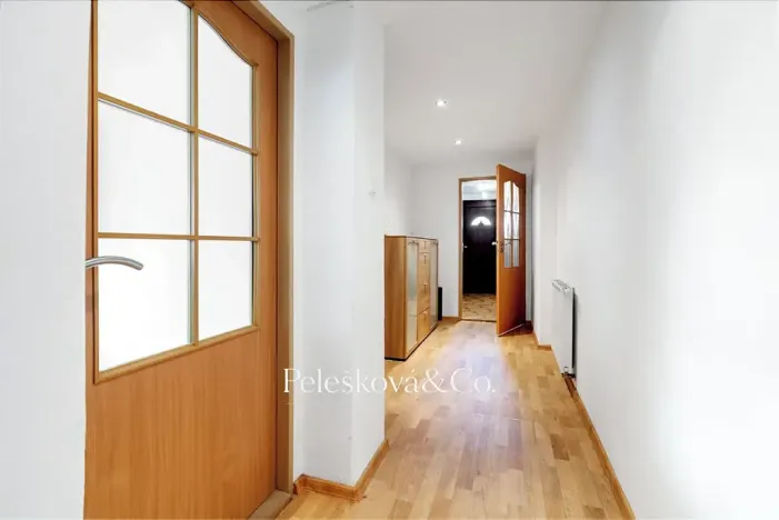 Prodej vícegeneračního domu, Praha - Štěrboholy, Pod areálem, 333 m2