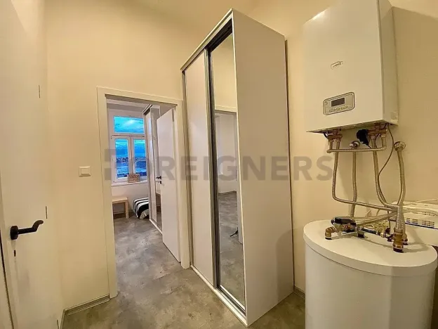 Pronájem bytu 3+kk, Praha, Spojovací, 72 m2