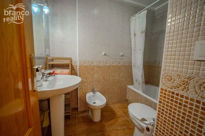 Prodej bytu 3+kk, Torrevieja, Alicante, Španělsko, 51 m2