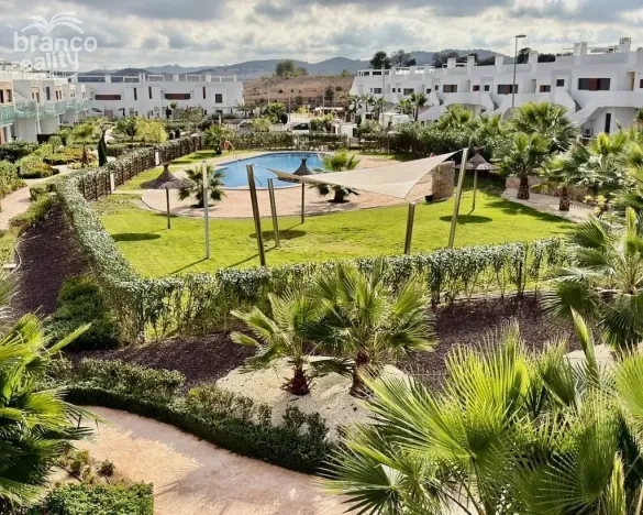 Prodej bytu 4+kk, Vista Bella Golf, Alicante, Španělsko, 90 m2