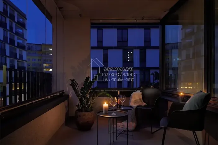 Pronájem bytu 1+kk, Praha - Střížkov, Střížkovská, 45 m2
