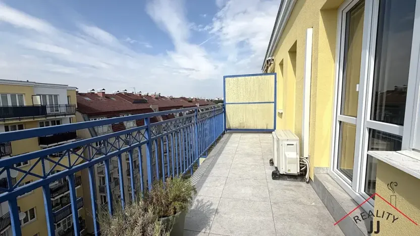 Pronájem bytu 2+kk, Praha - Kyje, Pelušková, 45 m2