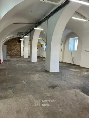 Pronájem skladu, Hajany, 450 m2