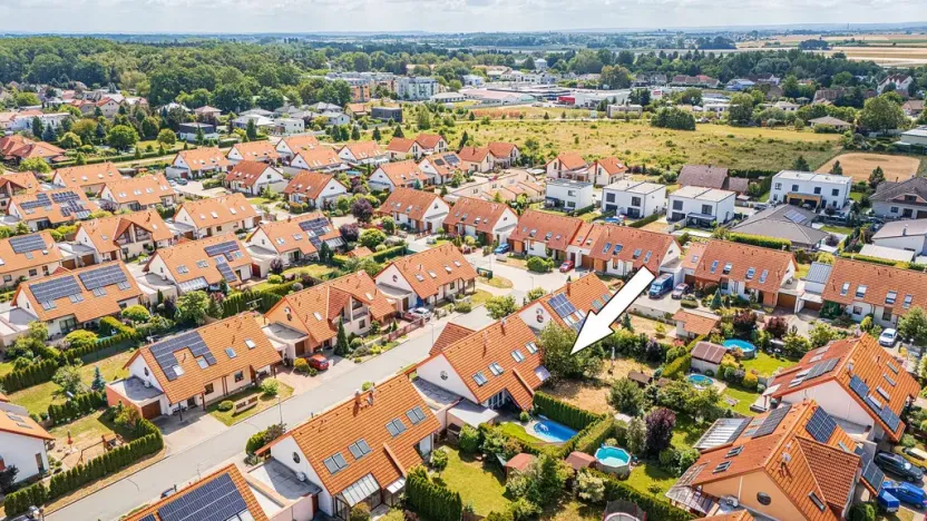 Pronájem rodinného domu, Pardubice - Svítkov, Laty Brandisové, 146 m2