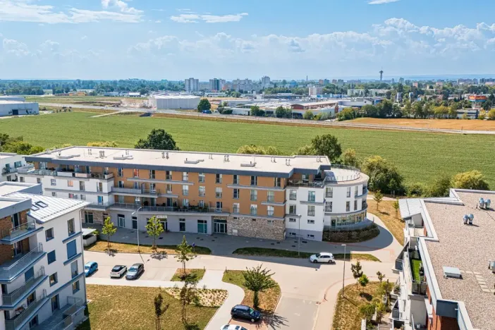 Pronájem bytu 3+kk, Pardubice - Ohrazenice, U Sportovní školy, 86 m2