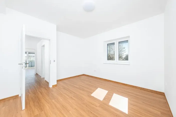 Prodej bytu 2+kk, Lázně Bohdaneč, Šípkova, 56 m2