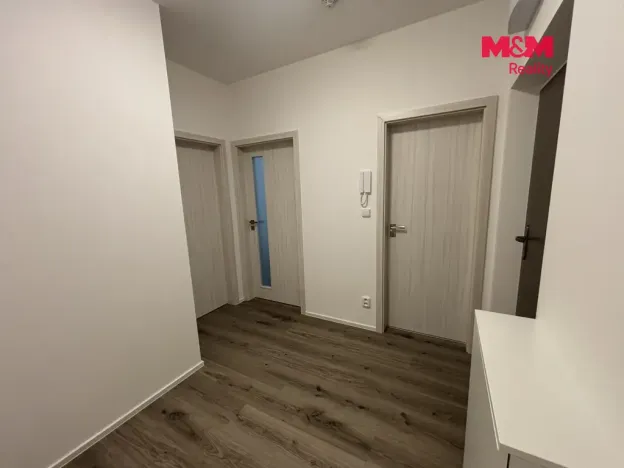 Pronájem bytu 1+kk, Hořovice, U Štěpánků, 38 m2