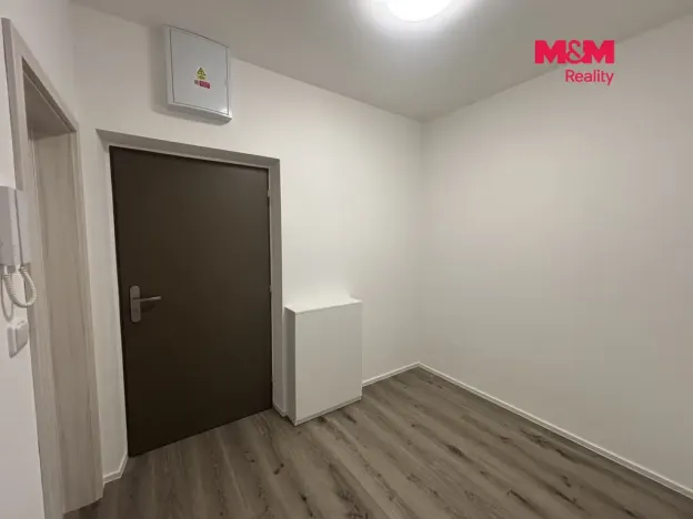 Pronájem bytu 1+kk, Hořovice, U Štěpánků, 38 m2