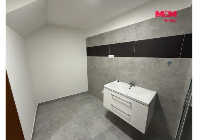 Pronájem bytu 2+kk, Velký Týnec, Masarykova, 43 m2