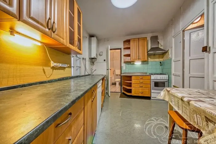 Prodej bytu 4+1, Praha - Malá Strana, Malostranské náměstí, 91 m2