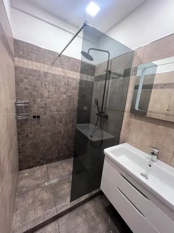Pronájem bytu 2+kk, Praha - Vinohrady, Nitranská, 45 m2