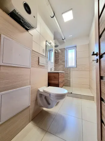 Prodej bytu 3+1, Hrobčice, 64 m2