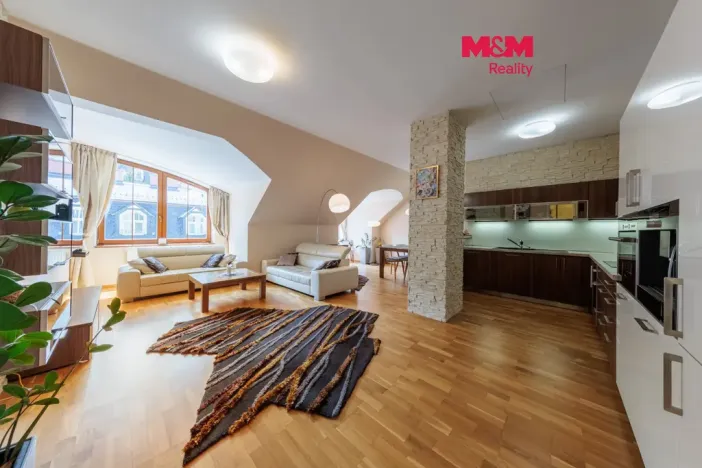 Prodej bytu 3+kk, Karlovy Vary, Moravská, 111 m2
