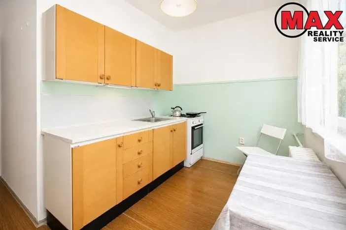 Pronájem bytu 2+1, Praha - Malešice, Lipecká, 52 m2
