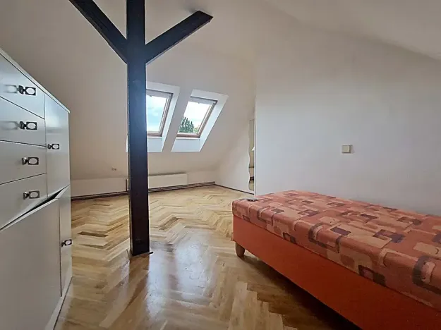 Pronájem bytu 3+1, Praha, Na Větrníku, 100 m2