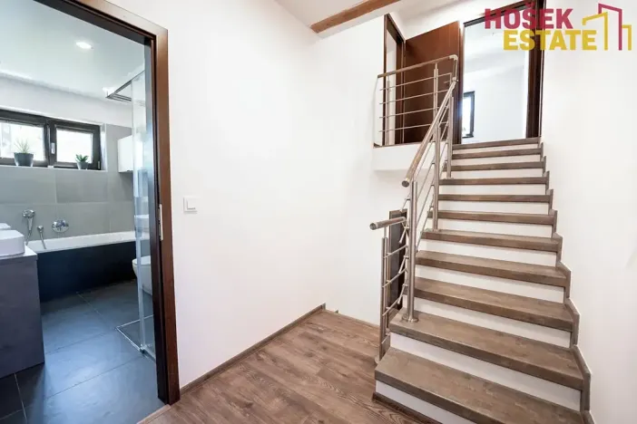 Prodej rodinného domu, Hodějice, 162 m2