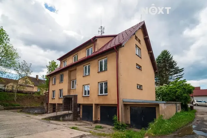 Prodej bytu 3+1, Tábor, Družstevní, 74 m2