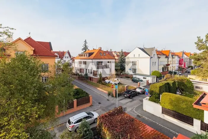 Pronájem rodinného domu, Praha - Dejvice, Hermelínská, 180 m2