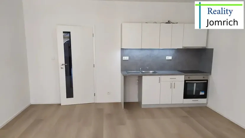Pronájem bytu 1+kk, Jablonec nad Nisou, Jungmannova, 35 m2
