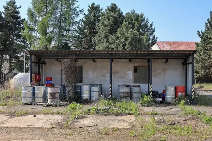 Prodej výrobních prostor, Kadaň, 11945 m2